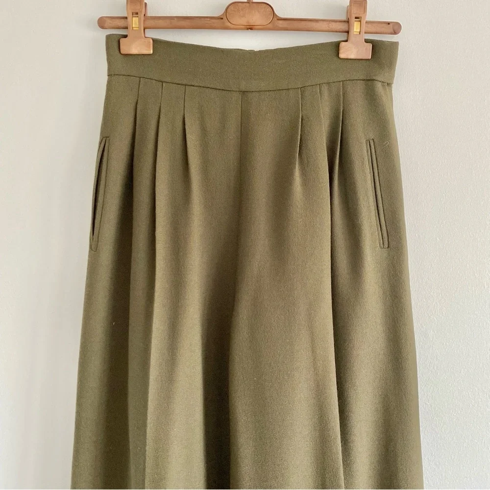 Hartly Westwood Designer 100% Wool Jacket and Pant Set - Picture 4 of 9